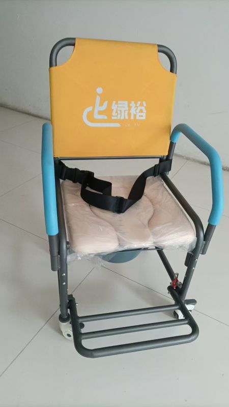 Convenient shower chair-